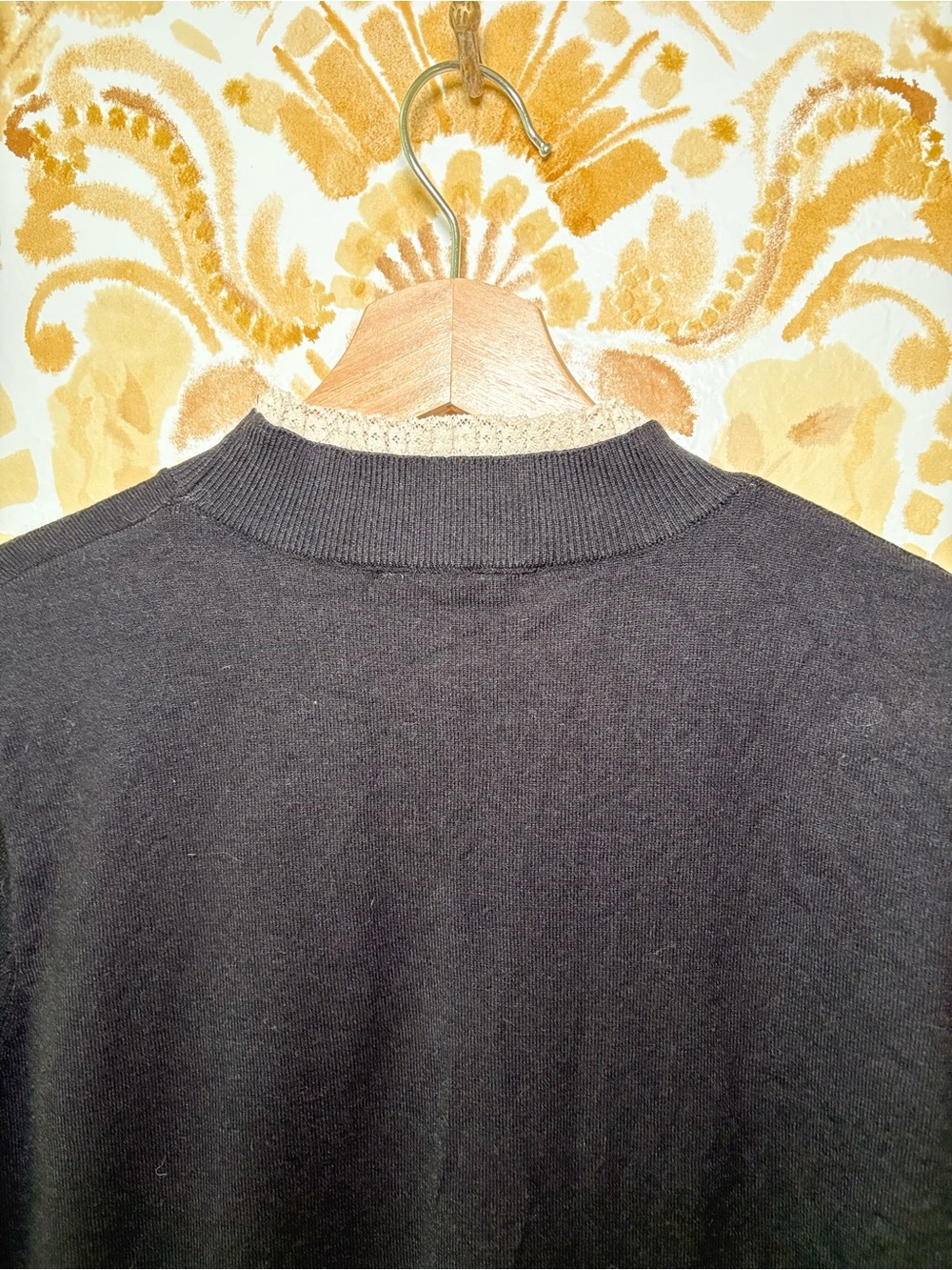 La Vila Milano Black Mock Neck Knit Sweater Top Lace Trim Short Sleeve Size M - Picture 8 of 11